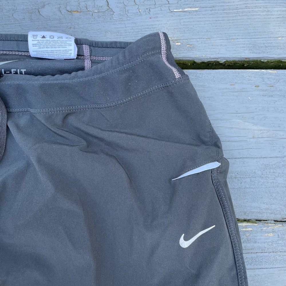 WM - Grey Adidas Running Skirt / Tennis Skirt - Picture 2 of 5